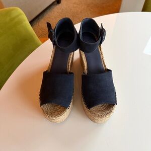 Marc Fisher LTD Alida Dark Blue Suede Espadrille Wedges Size 8